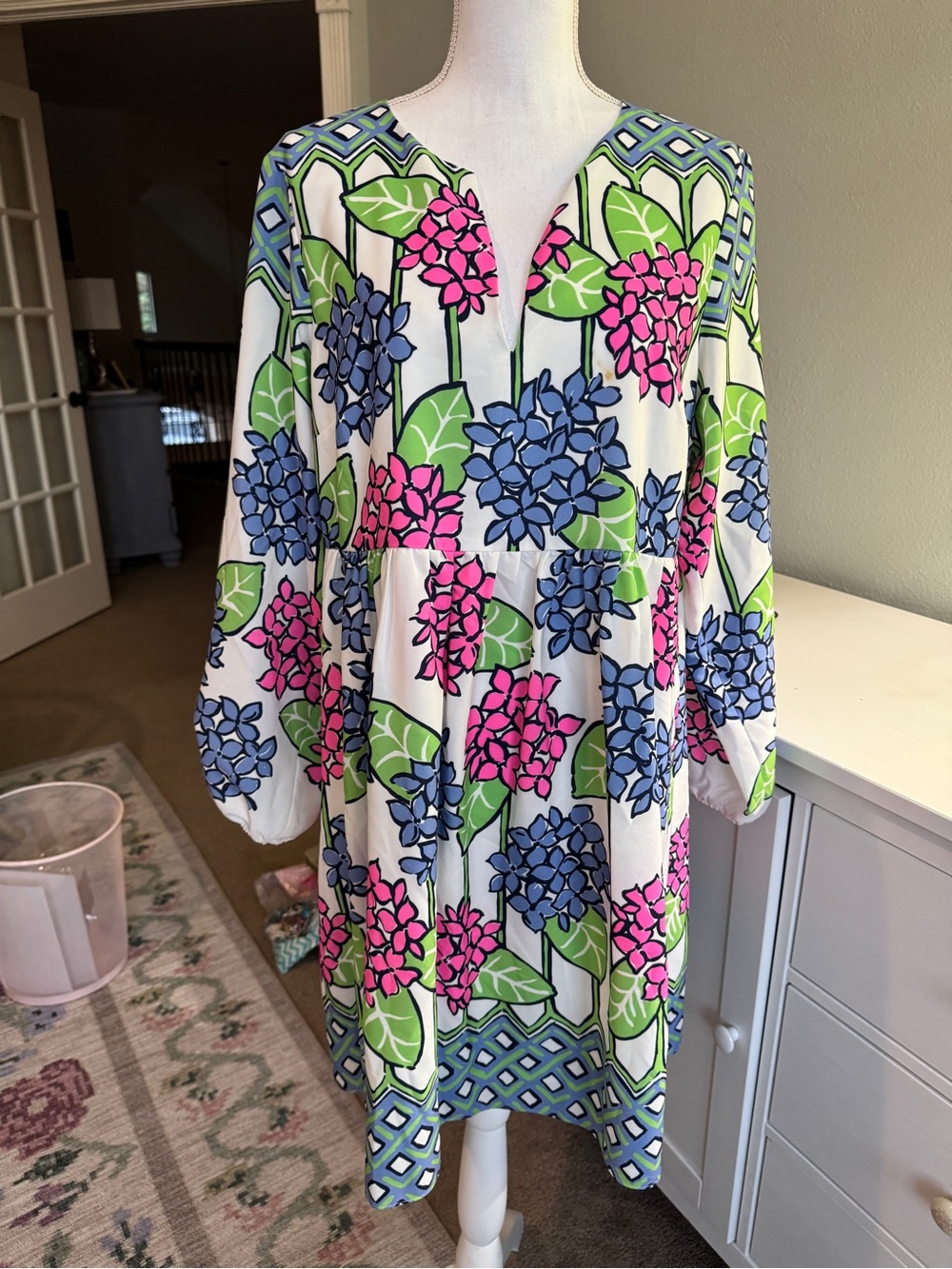 Sail to Sable Hydrangea Floral Tunic Dress Size Large